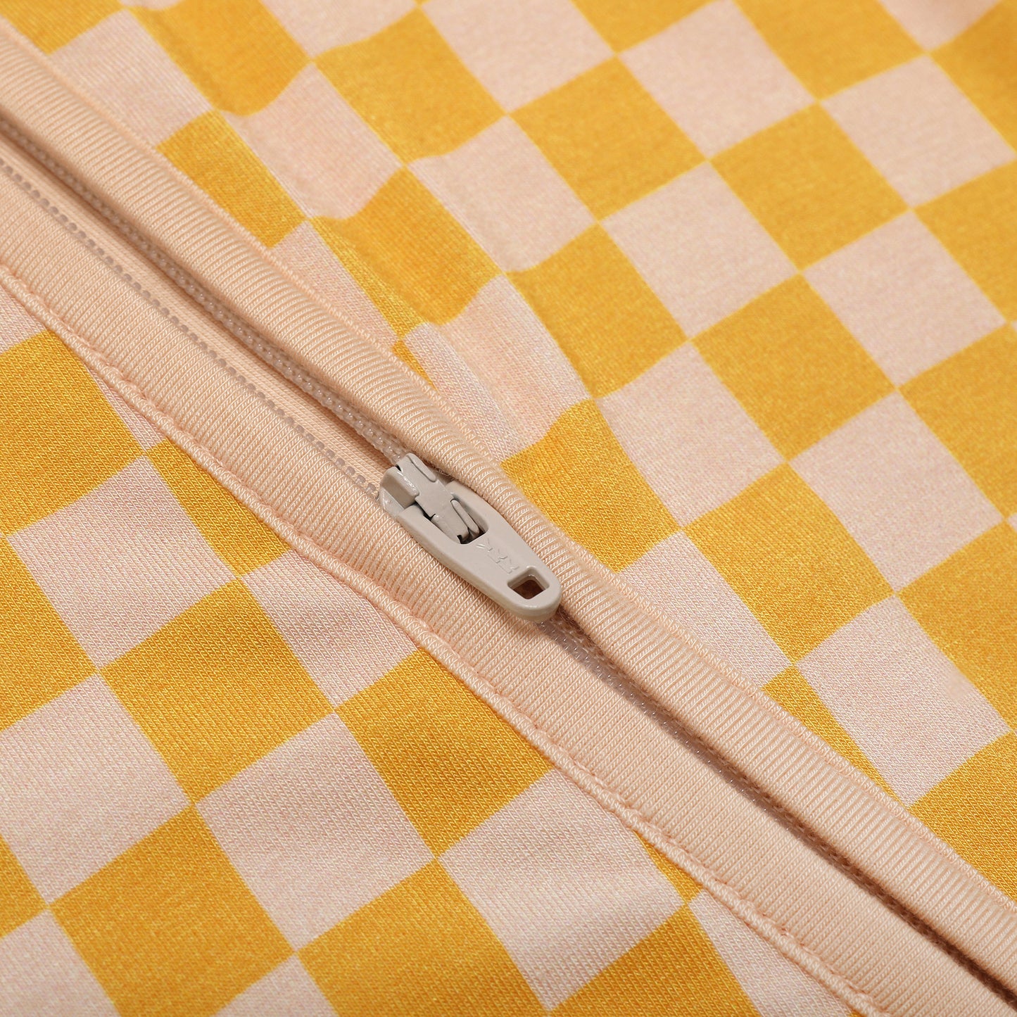 Sunny Check Long Zip Zip